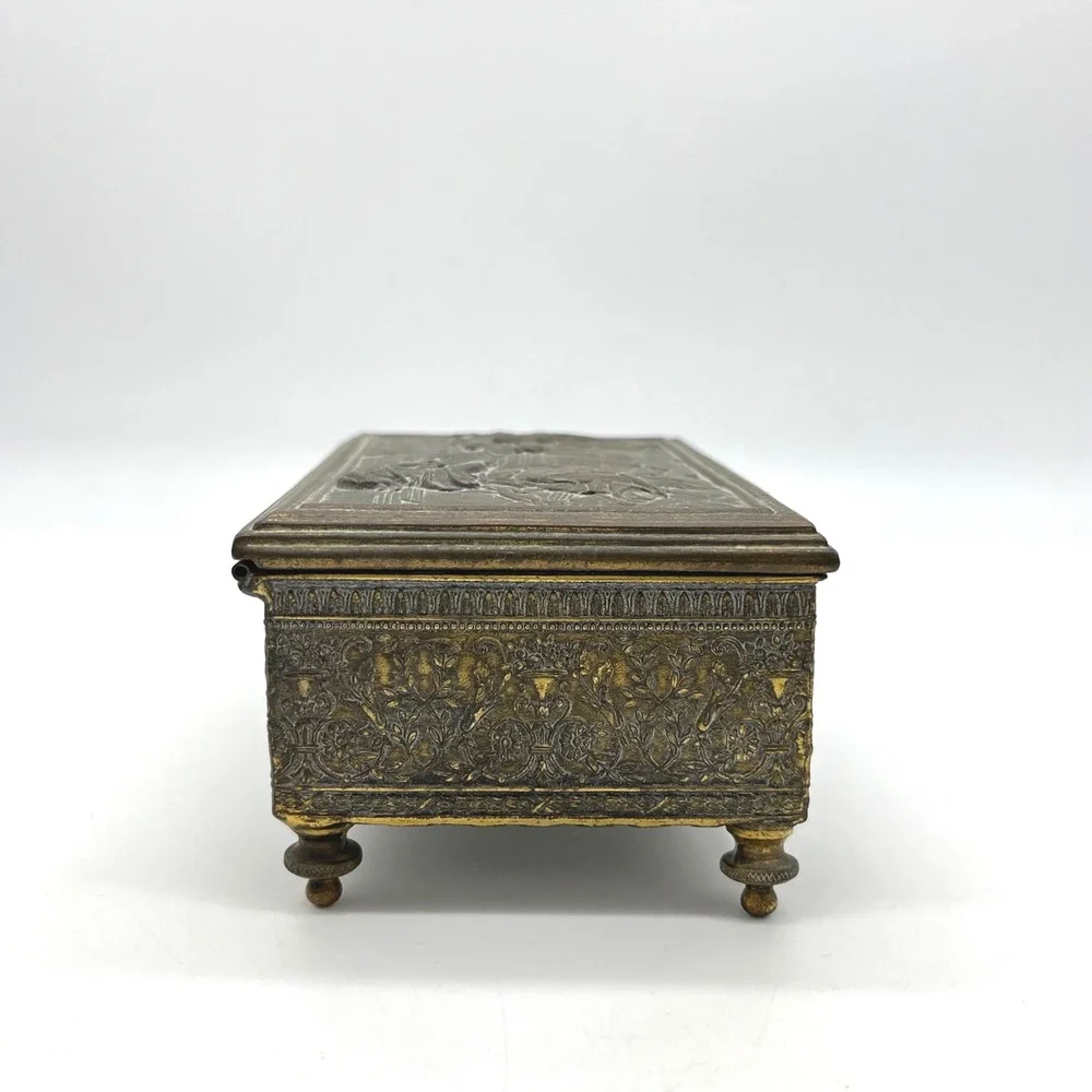 Antique Jennings Brothers‎ JB Repousse Ornate Jewelry Trinket Box Classical Lid